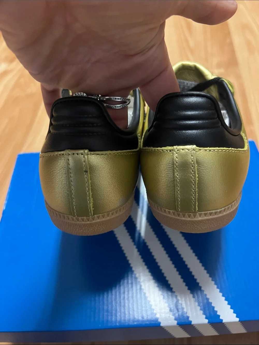 Adidas Women's Gold and Black GUM 3 SAMBA Long Tongue Sneakers brand new size 6